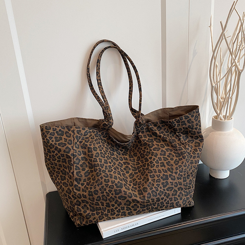 Women Bags Aldo - Borsa tote alla moda con motivo