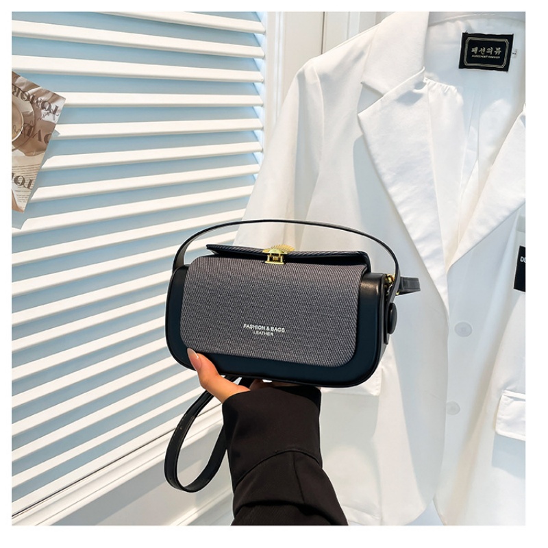Nuova Borsa a Mano dal Design  - Women Bags New recensione e prezzo
