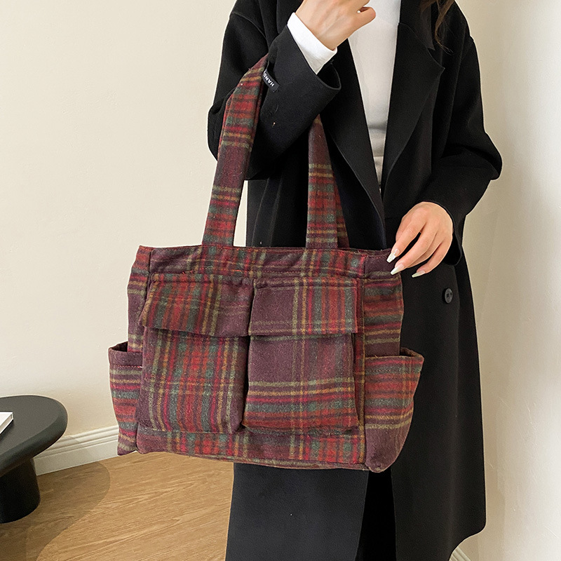 Borse tote in pile di agnello  - Women Handheld Bags recensione e prezzo