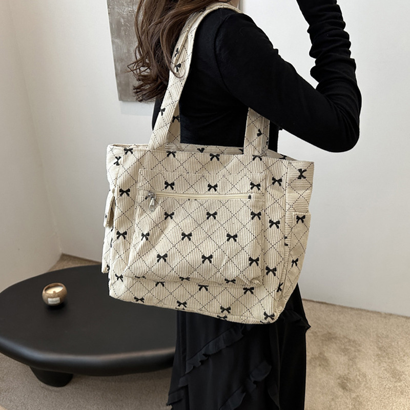 Borse tote casual in velluto a - Women Bags Aldo recensione e prezzo